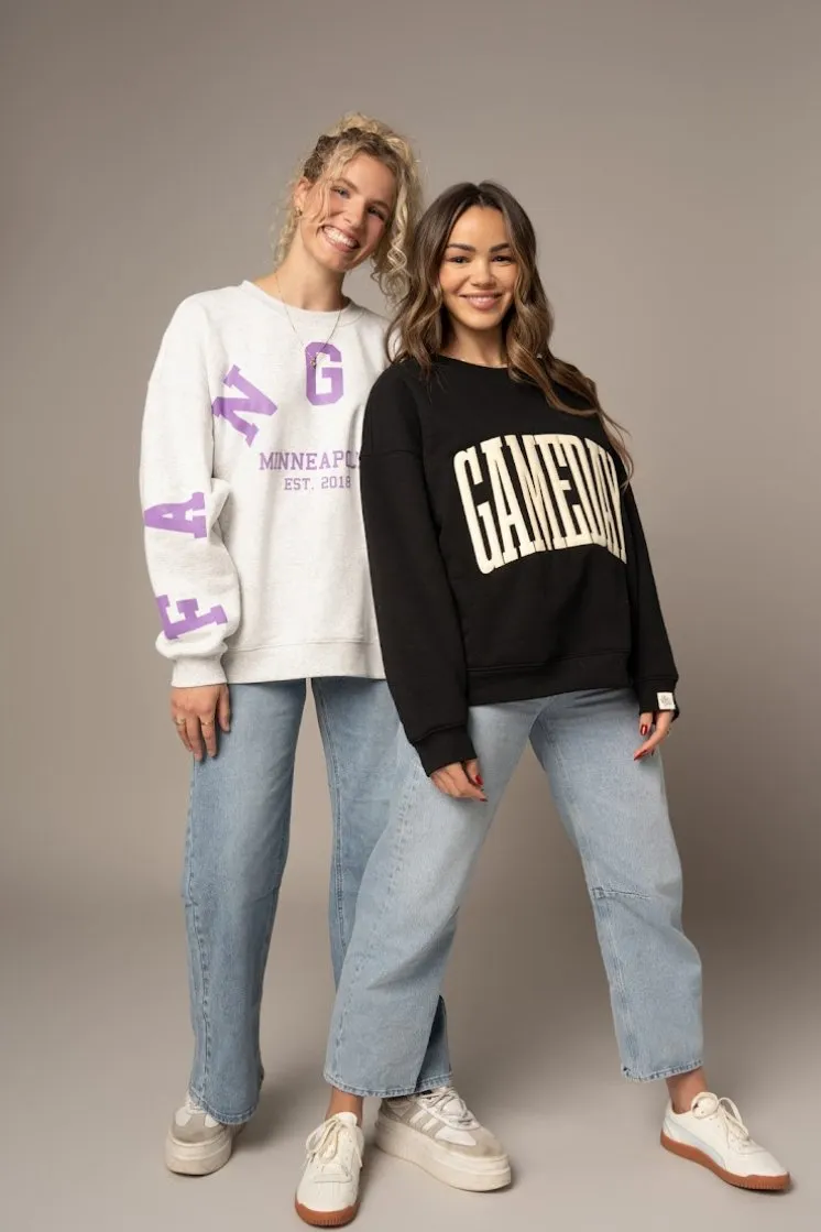 Fan Girl Oversized Graphic Crew